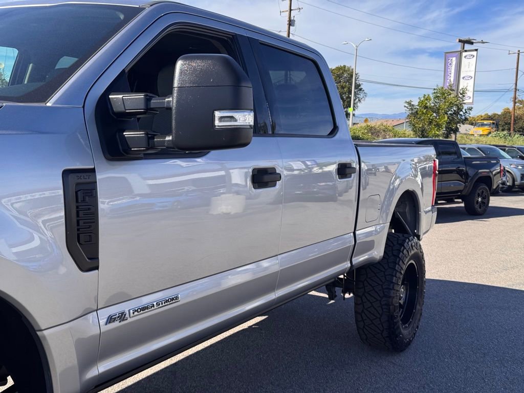 Certified 2021 Ford F250 XLT image 9