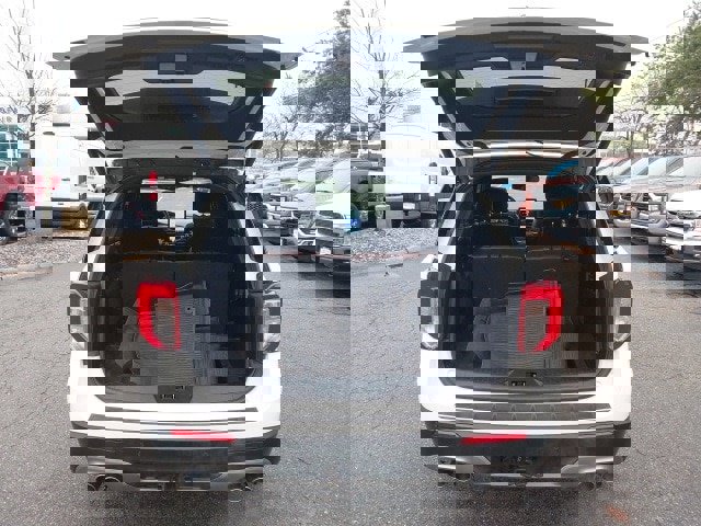 Certified 2021 Ford Explorer Platinum w/ Equipment Group 601A image 32