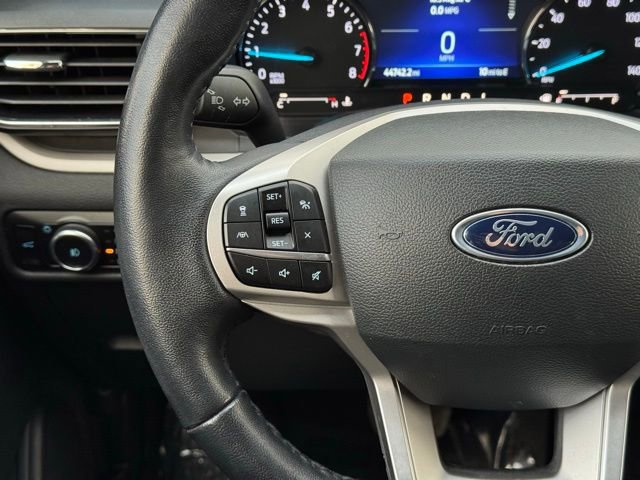 Certified 2023 Ford Explorer XLT w/ Equipment Group 202A AWD/4WD image 26
