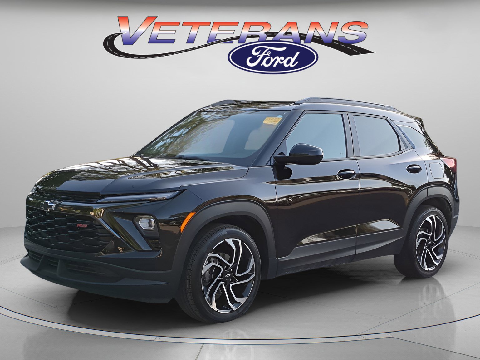 Used 2025 Chevrolet TrailBlazer RS w/ Convenience Package FWD image 1