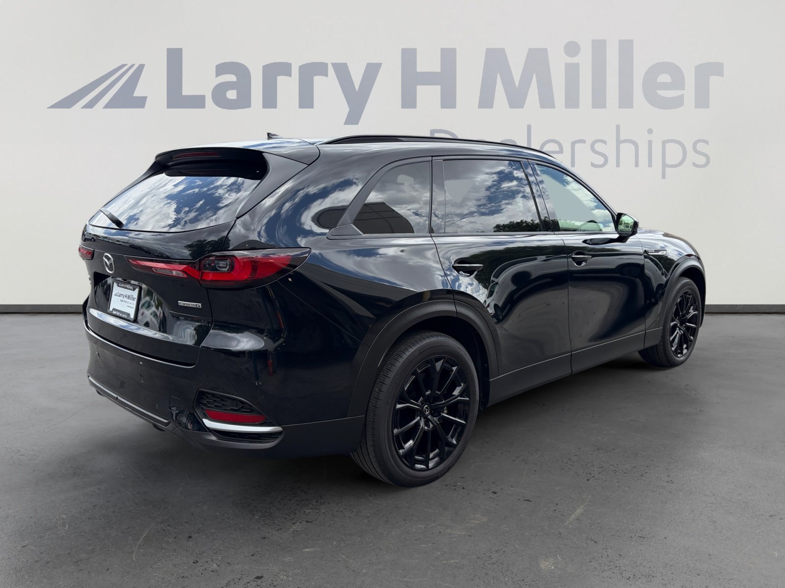 Used 2025 MAZDA CX-70 3.3 Turbo w/ Premium Package AWD/4WD image 5