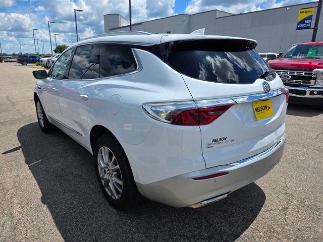Used 2024 Buick Enclave Essence w/ Experience Buick Package AWD/4WD image 11