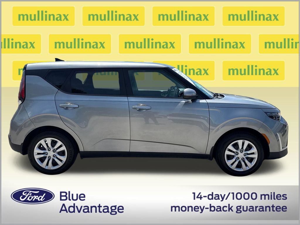 Used 2023 Kia Soul LX FWD video 2