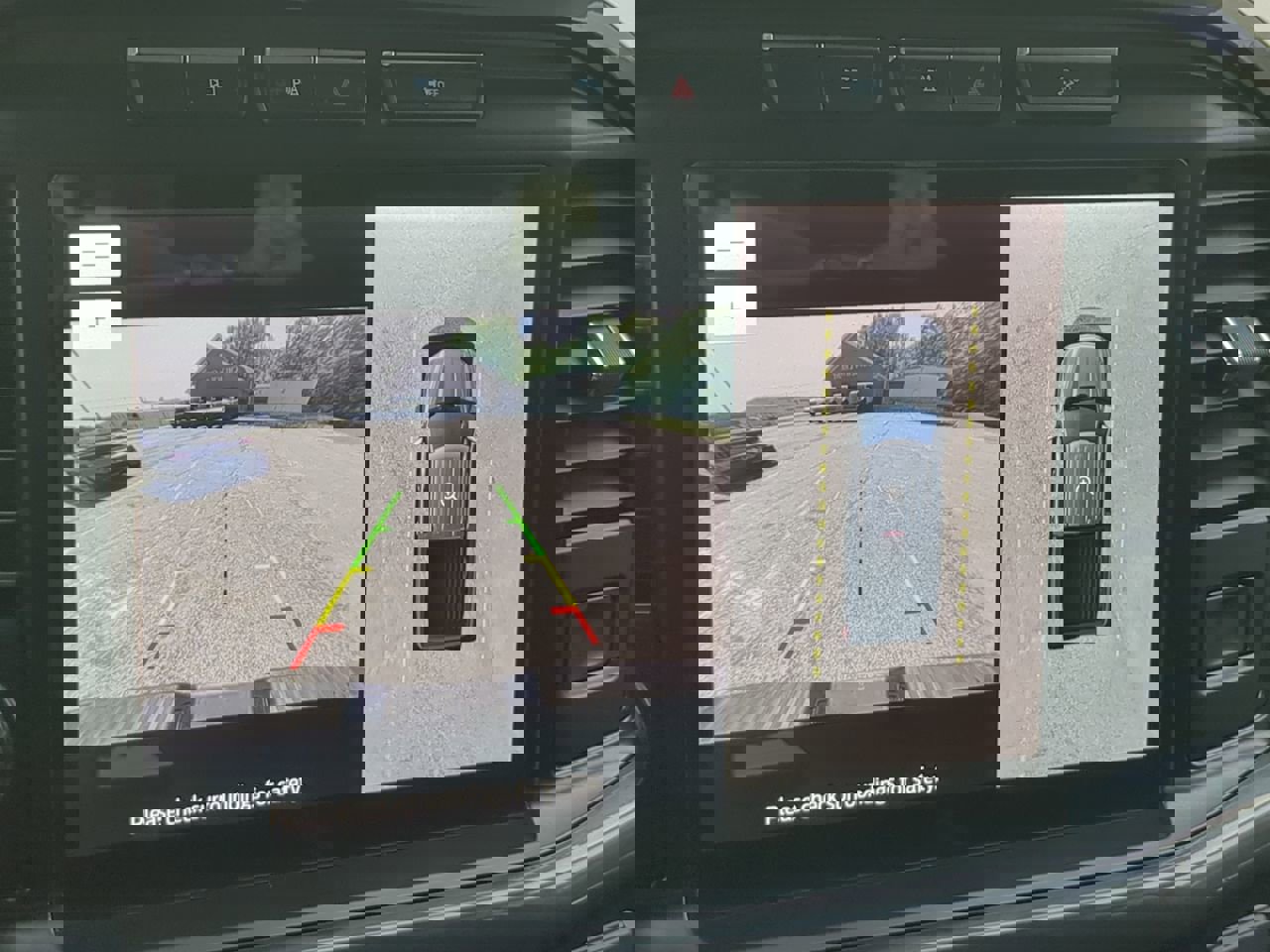 Certified 2021 Ford F150 XLT w/ Equipment Group 302A High image 18