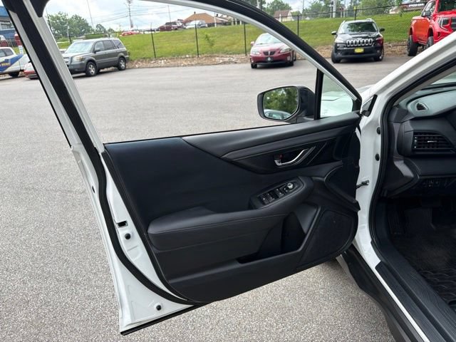 Used 2021 Subaru Outback Premium AWD/4WD image 11