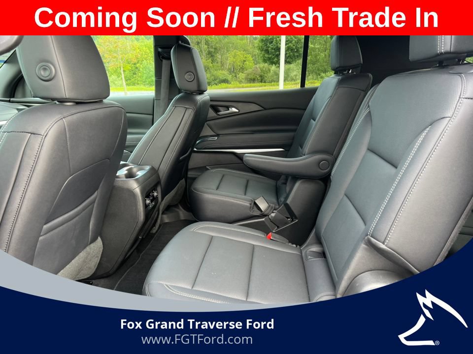 Used 2026 Chevrolet Traverse LT AWD/4WD image 4