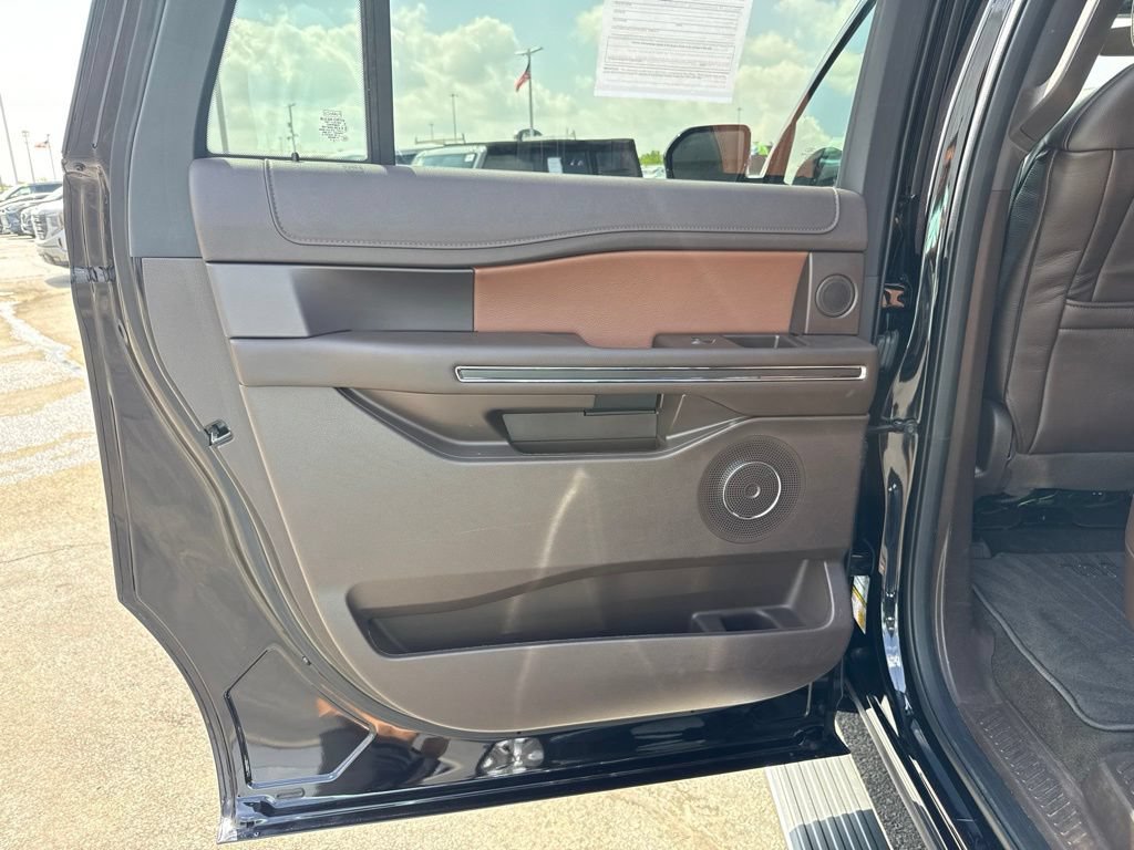 Certified 2024 Ford Expedition Max King Ranch AWD/4WD image 33