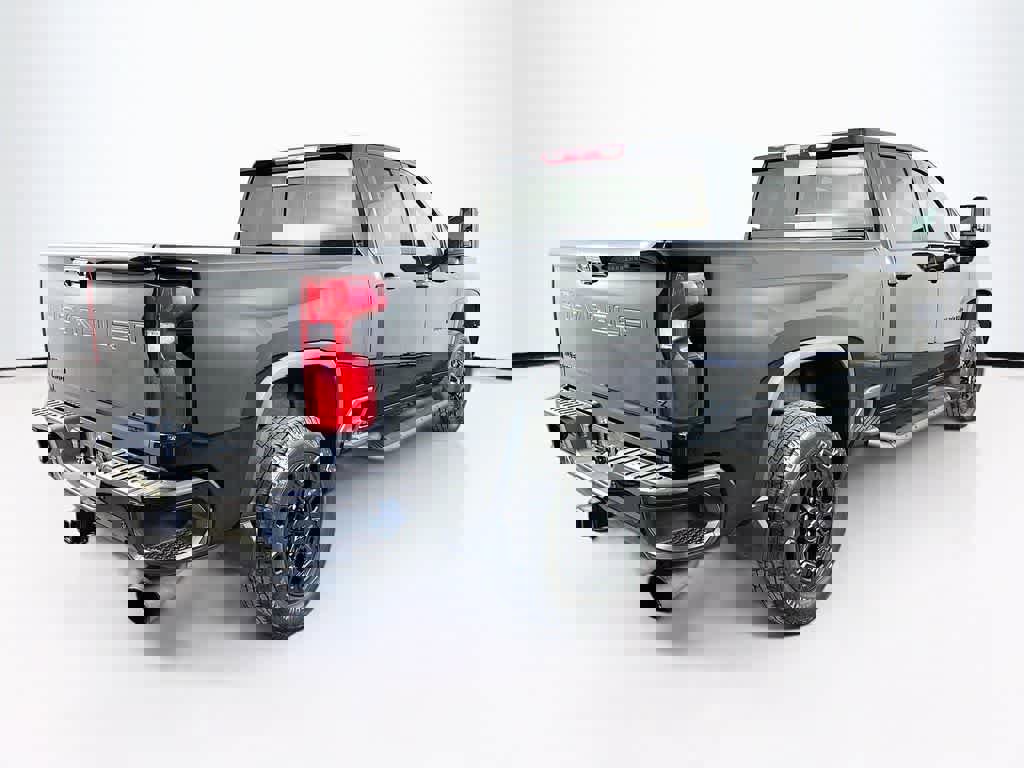 Used 2022 Chevrolet Silverado 2500 LTZ w/ LTZ Plus Package image 25