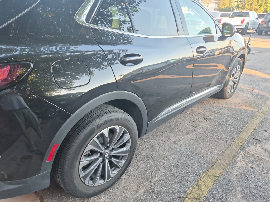 Used 2024 Buick Envision Preferred AWD/4WD image 17