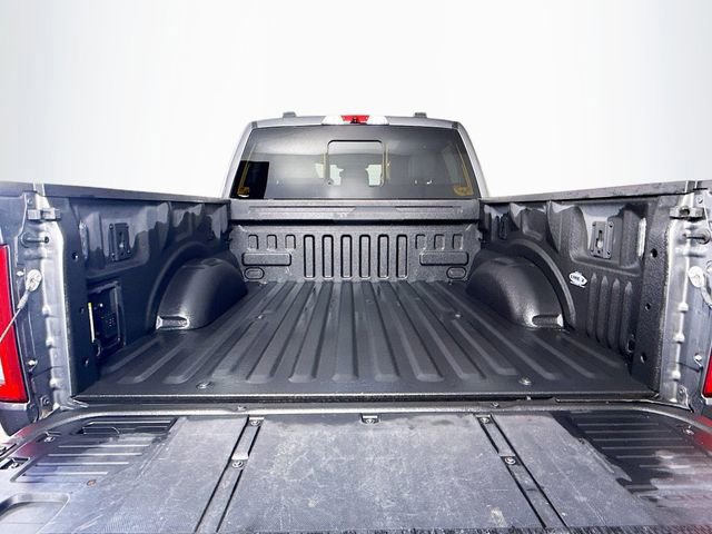 Certified 2022 Ford F150 Platinum w/ Equipment Group 701A High image 27