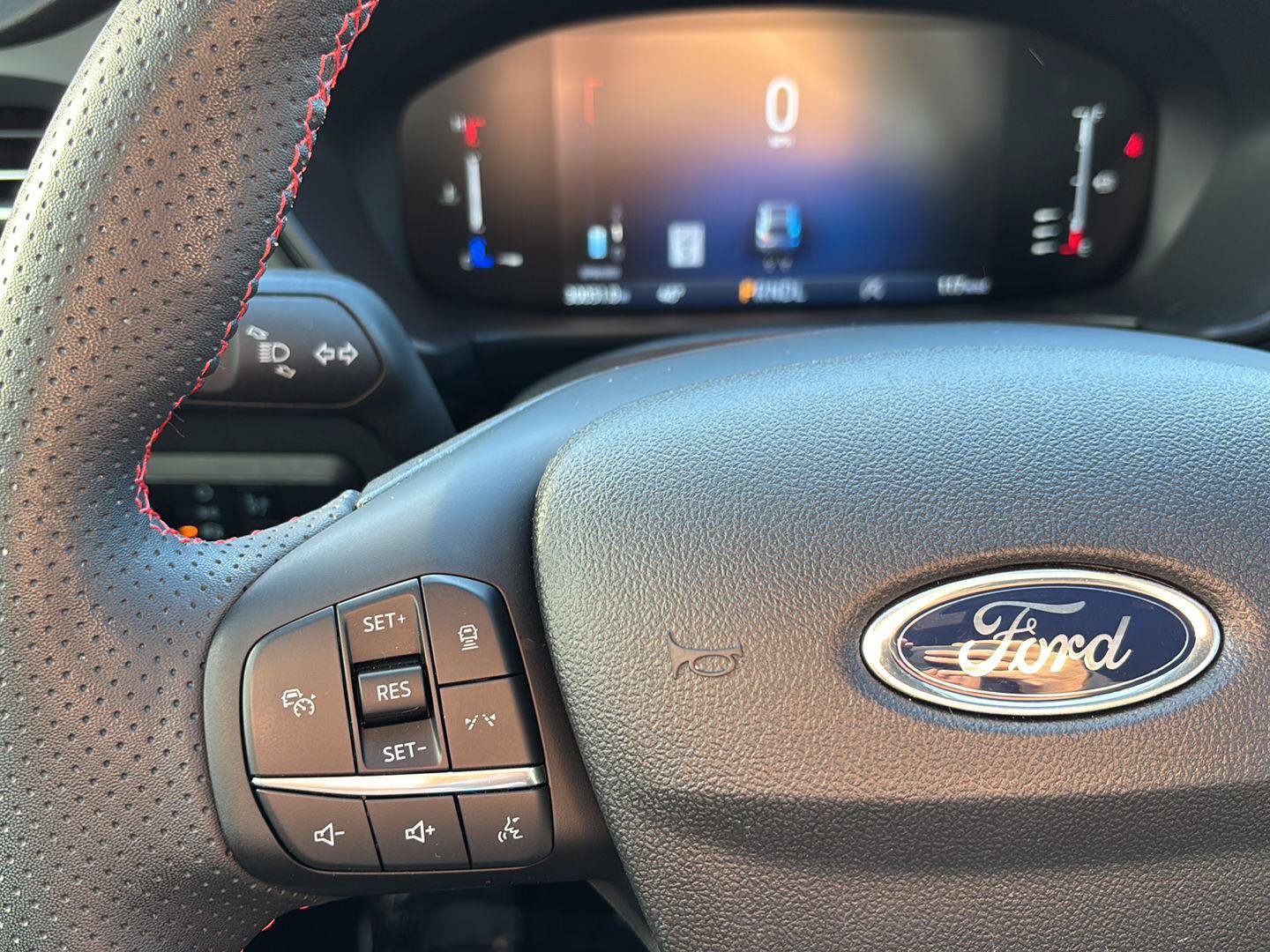 Certified 2023 Ford Escape ST-Line w/ Tech Pack #1 AWD/4WD image 19
