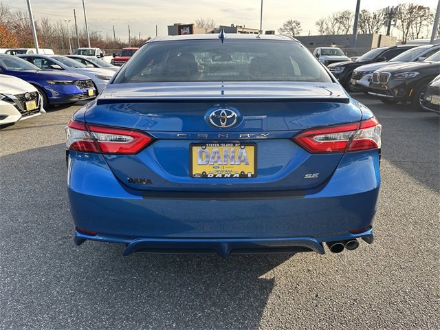 Used 2020 Toyota Camry SE image 4