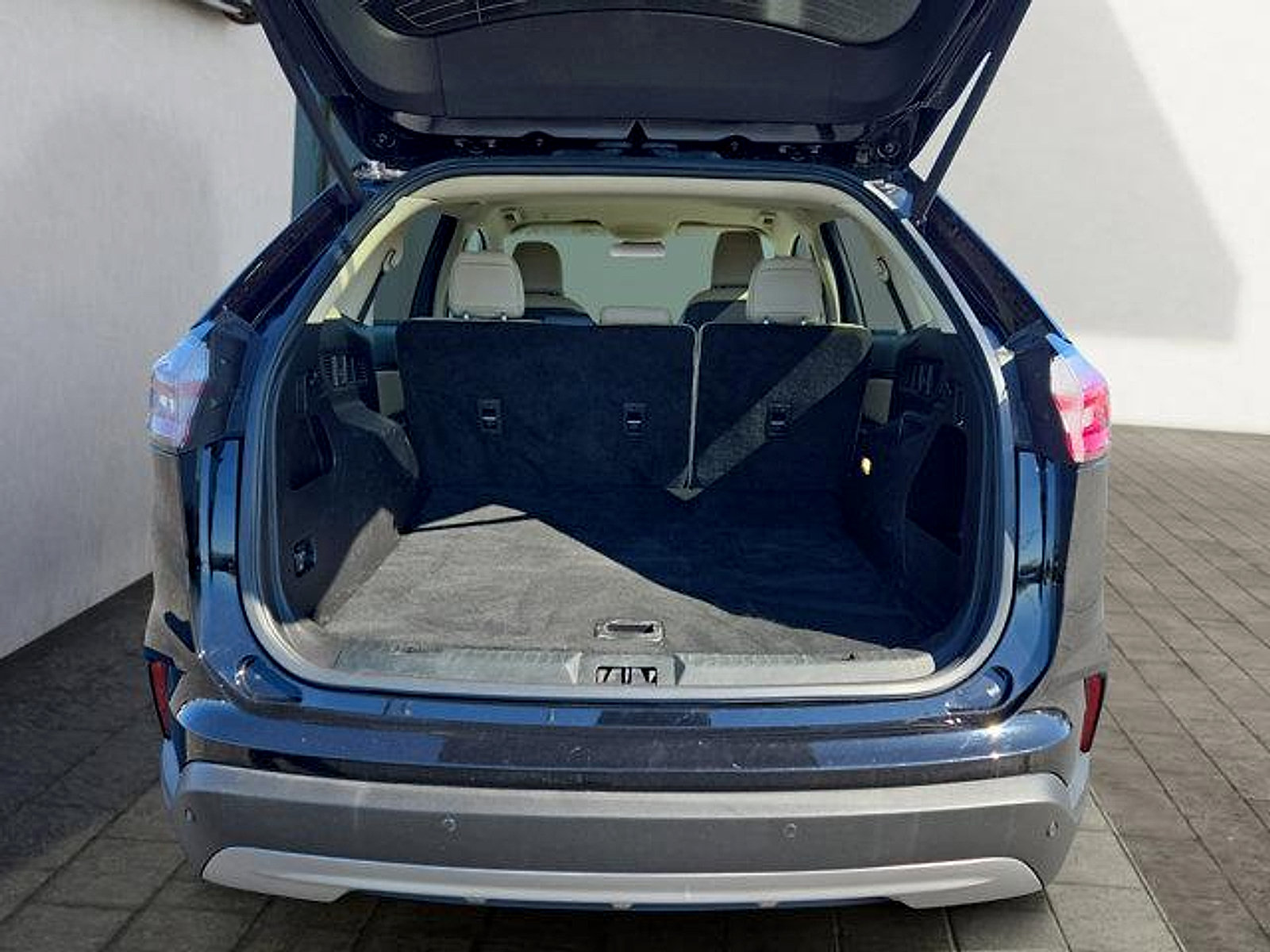 Certified 2023 Ford Edge SEL w/ Convenience Package AWD/4WD image 25