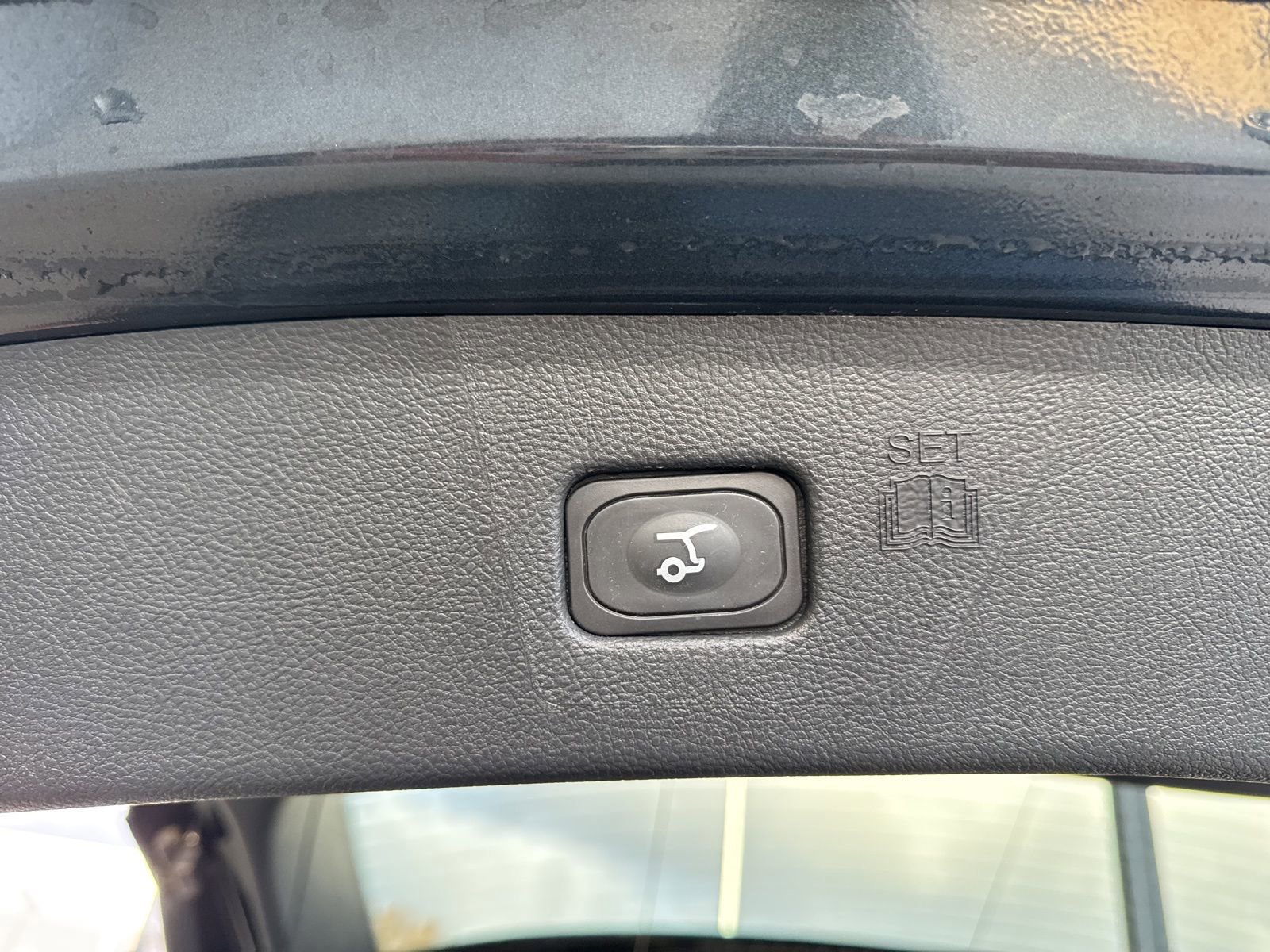 Certified 2024 Ford Edge SEL w/ Convenience Package image 38