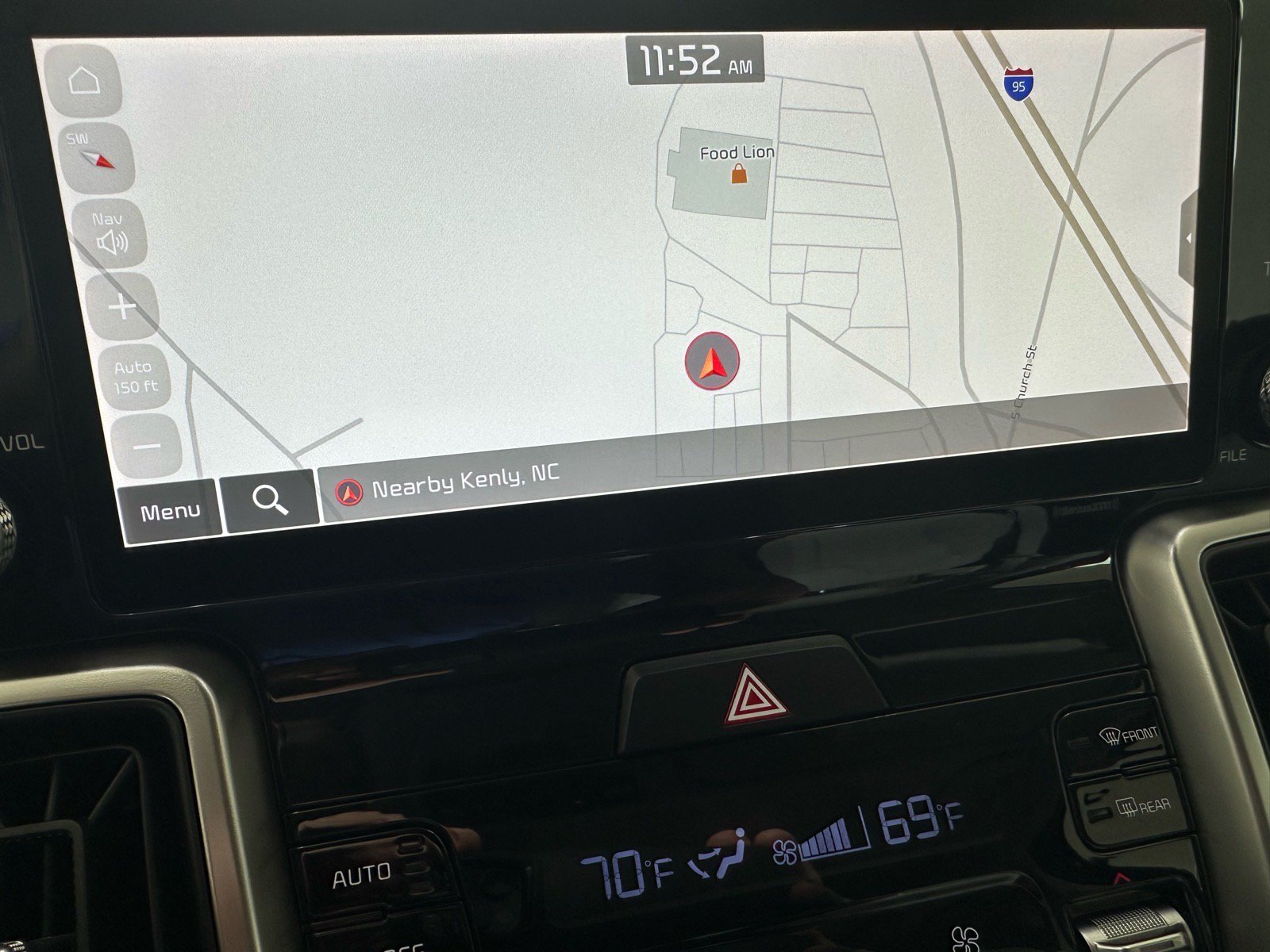 Used 2022 Kia Sorento S w/ Panoramic Sunroof Package FWD image 44