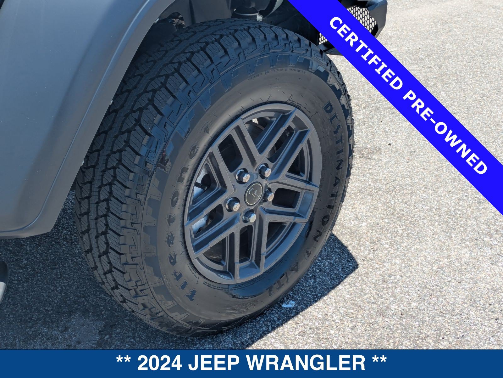 Used 2024 Jeep Wrangler Sport AWD/4WD image 12