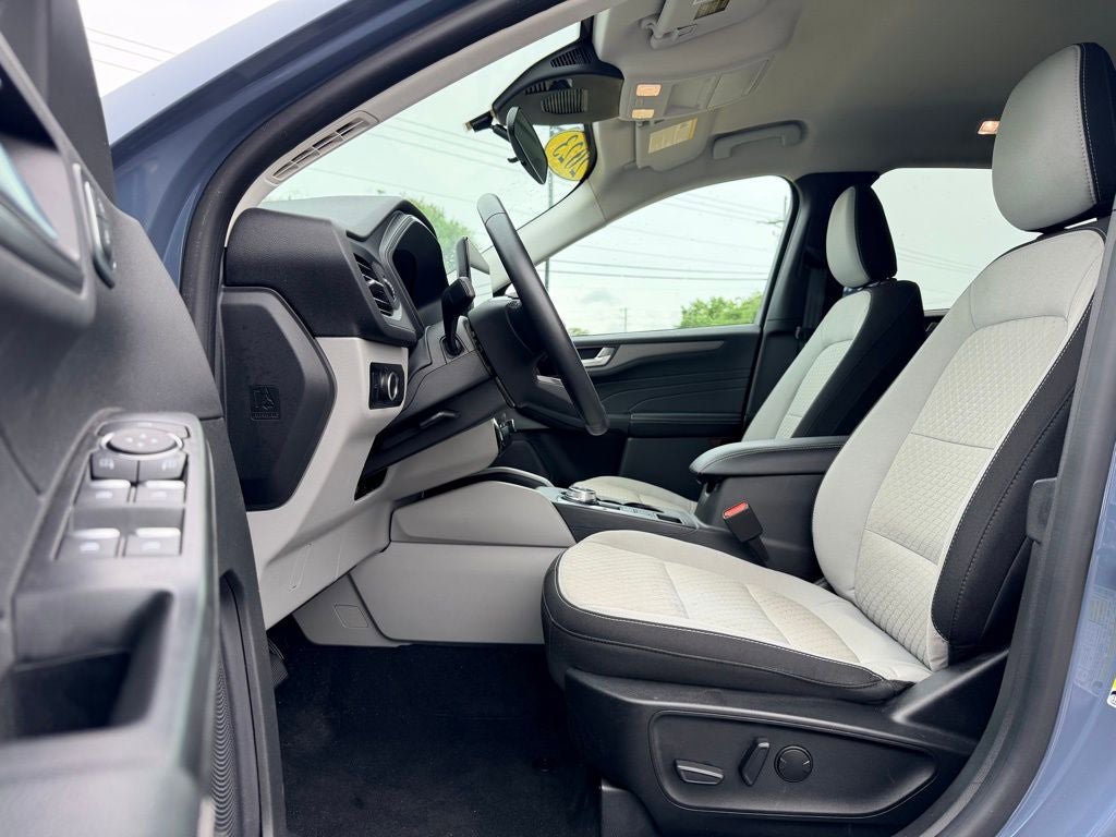 Certified 2023 Ford Escape Active w/ Tech Pack #2 AWD/4WD image 23