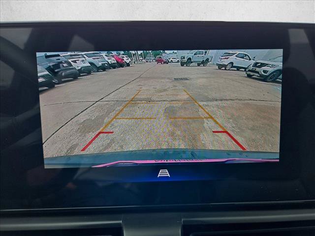 Used 2024 Chevrolet TrailBlazer LS FWD image 13