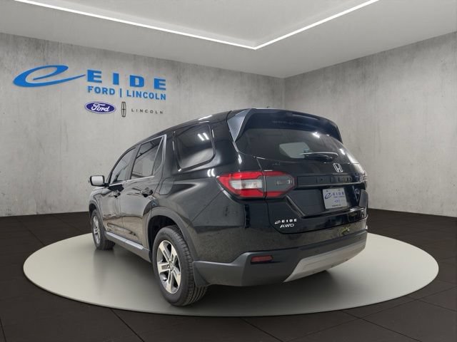 Used 2025 Honda Pilot EX-L image 8