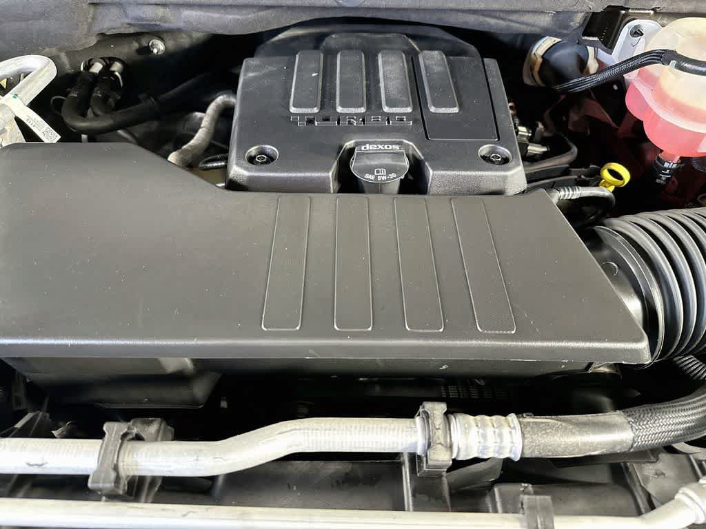 Used 2022 Chevrolet Silverado 1500 Custom RWD image 9