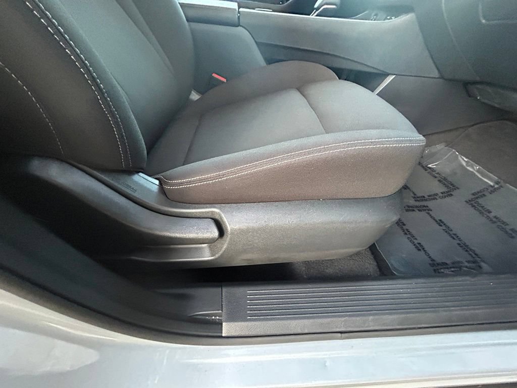 Used 2024 Nissan Rogue S AWD/4WD image 24
