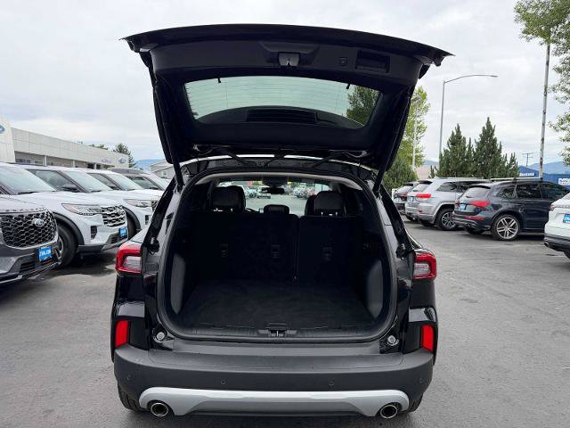Certified 2025 Ford Escape Platinum AWD/4WD image 9