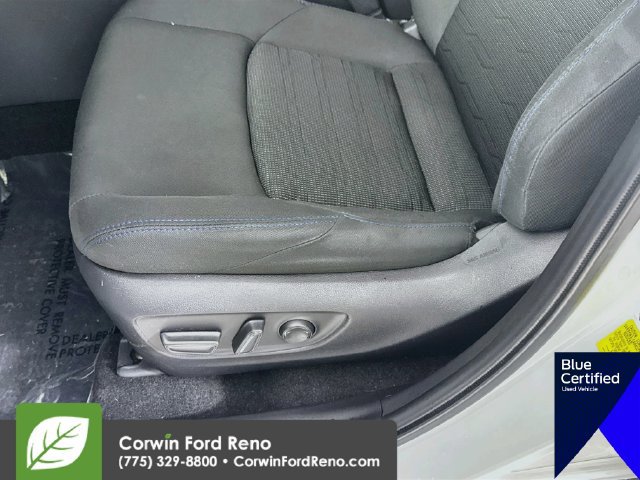 Used 2023 Toyota RAV4 SE w/ Convenience Package AWD/4WD image 23