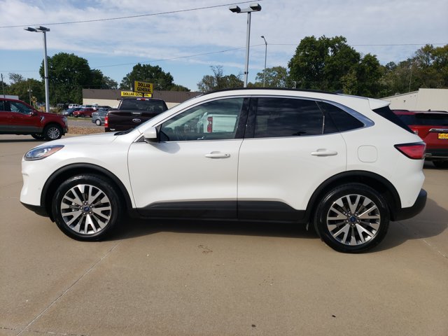 Certified 2021 Ford Escape Titanium AWD/4WD image 4
