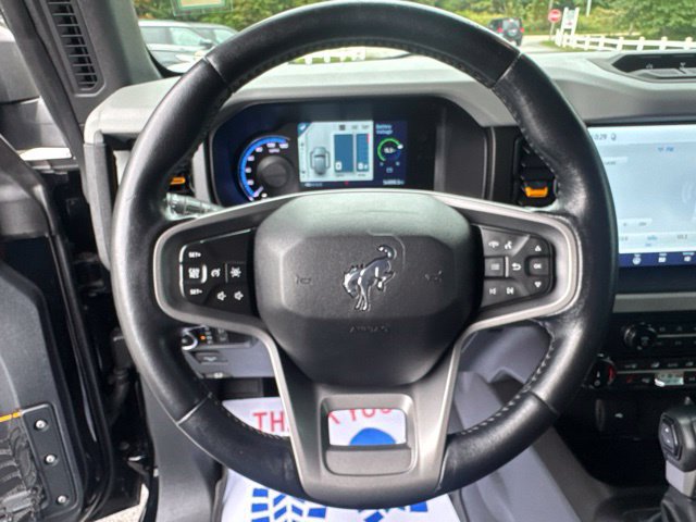 Certified 2022 Ford Bronco Badlands w/ Sasquatch Package AWD/4WD image 18