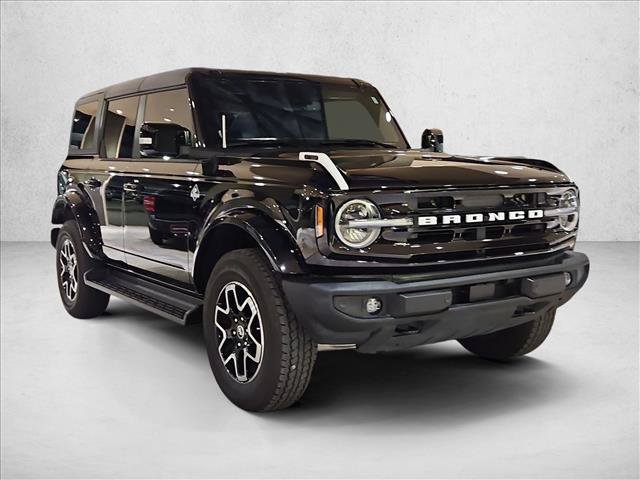Certified 2025 Ford Bronco Outer Banks AWD/4WD image 2