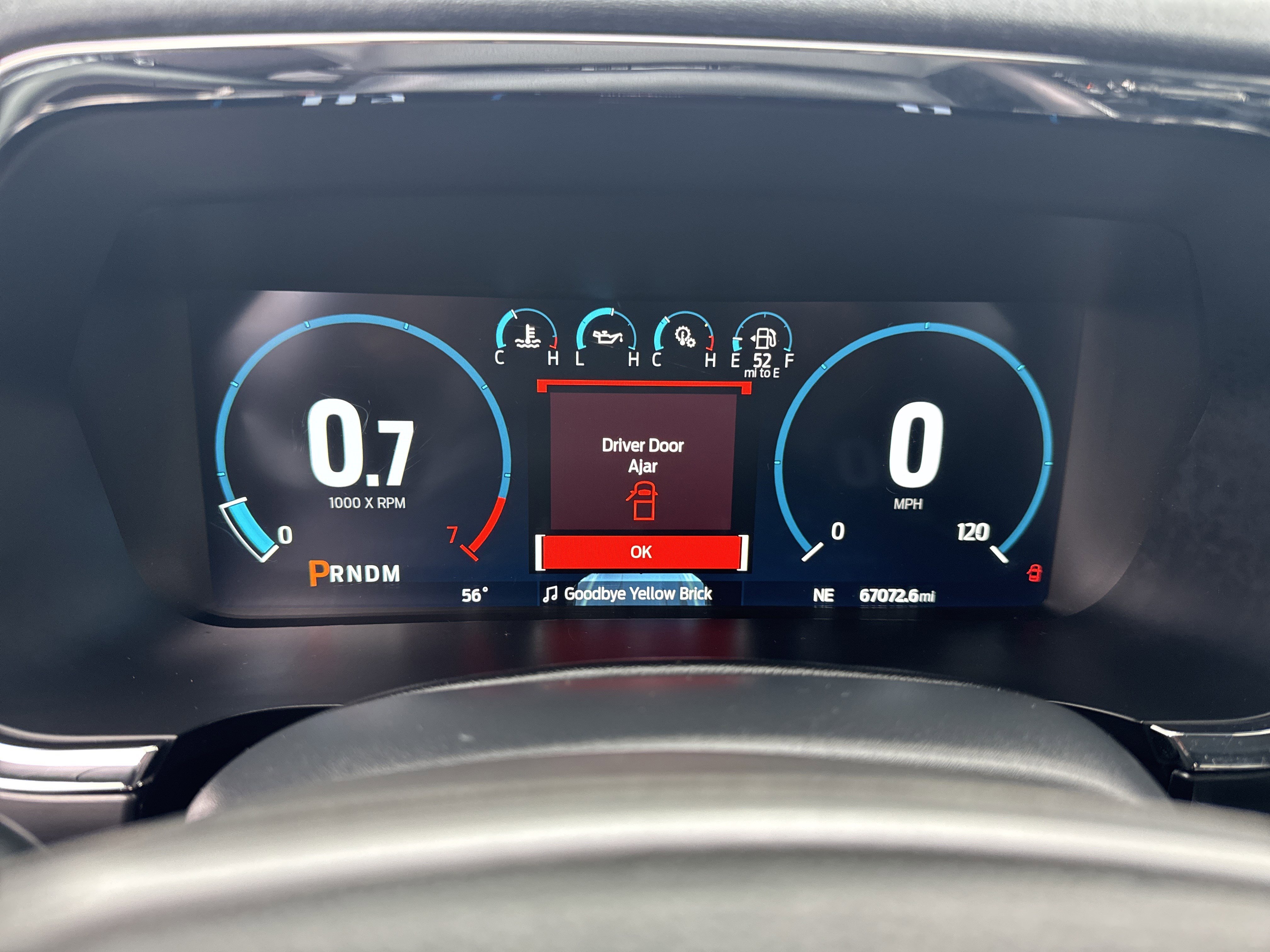 Certified 2022 Ford F150 Lariat w/ Equipment Group 502A High image 35