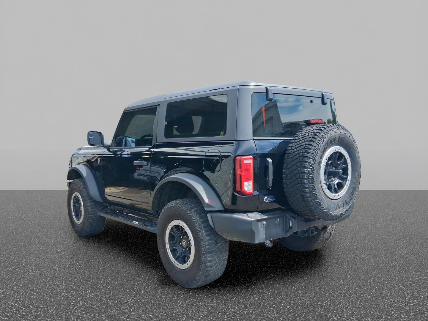 Certified 2023 Ford Bronco 2-Door w/ Sasquatch Package AWD/4WD image 4