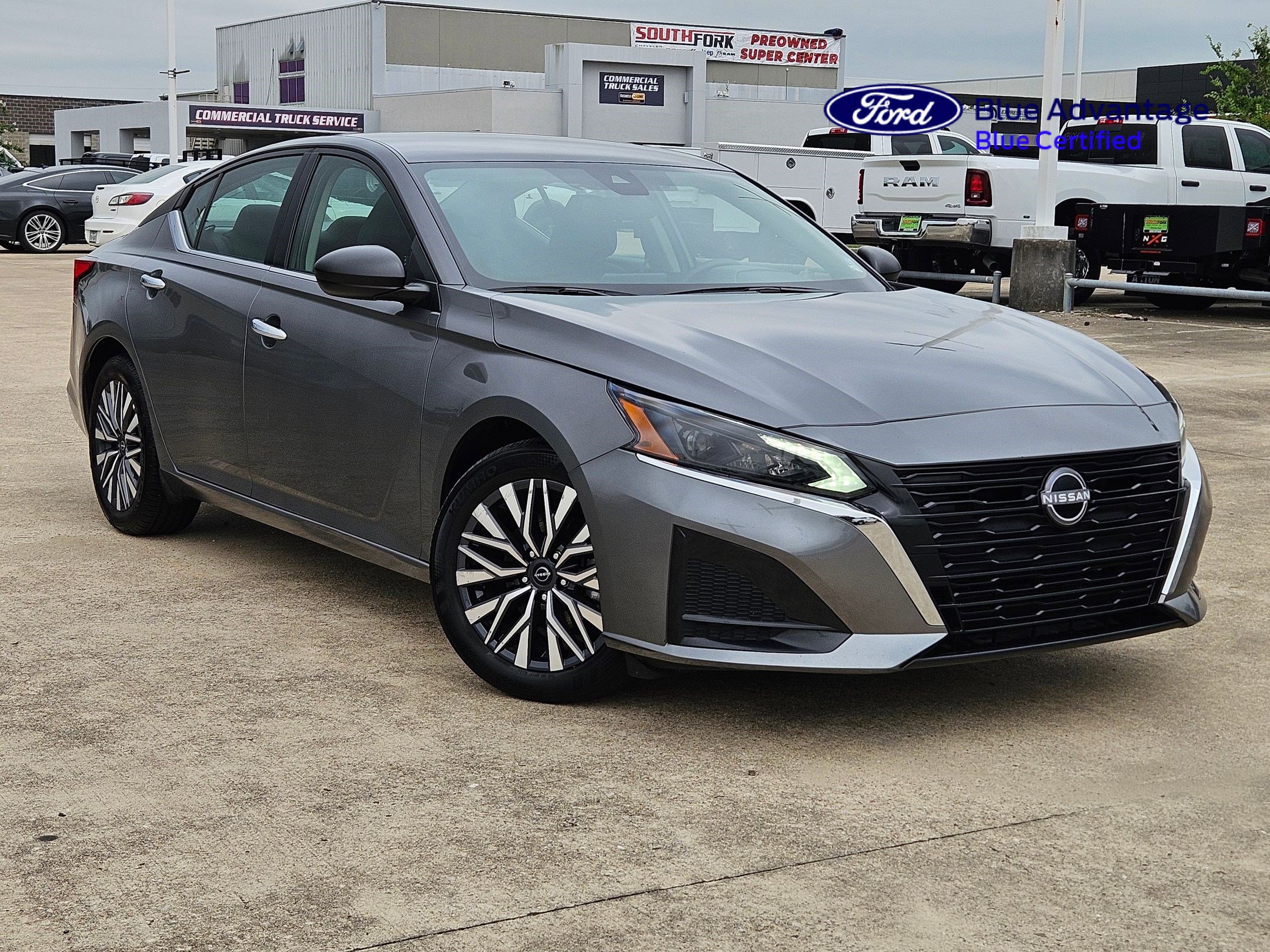 Used 2025 Nissan Altima 2.5 SV