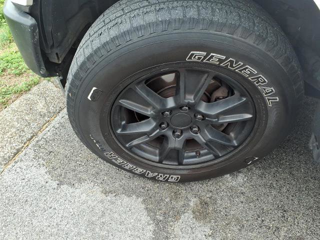 Certified 2017 Ford F150 XLT w/ Equipment Group 302A Luxury image 6