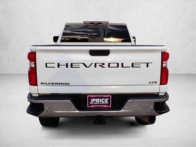 Used 2020 Chevrolet Silverado 3500 LTZ w/ LTZ Plus Package AWD/4WD image 3
