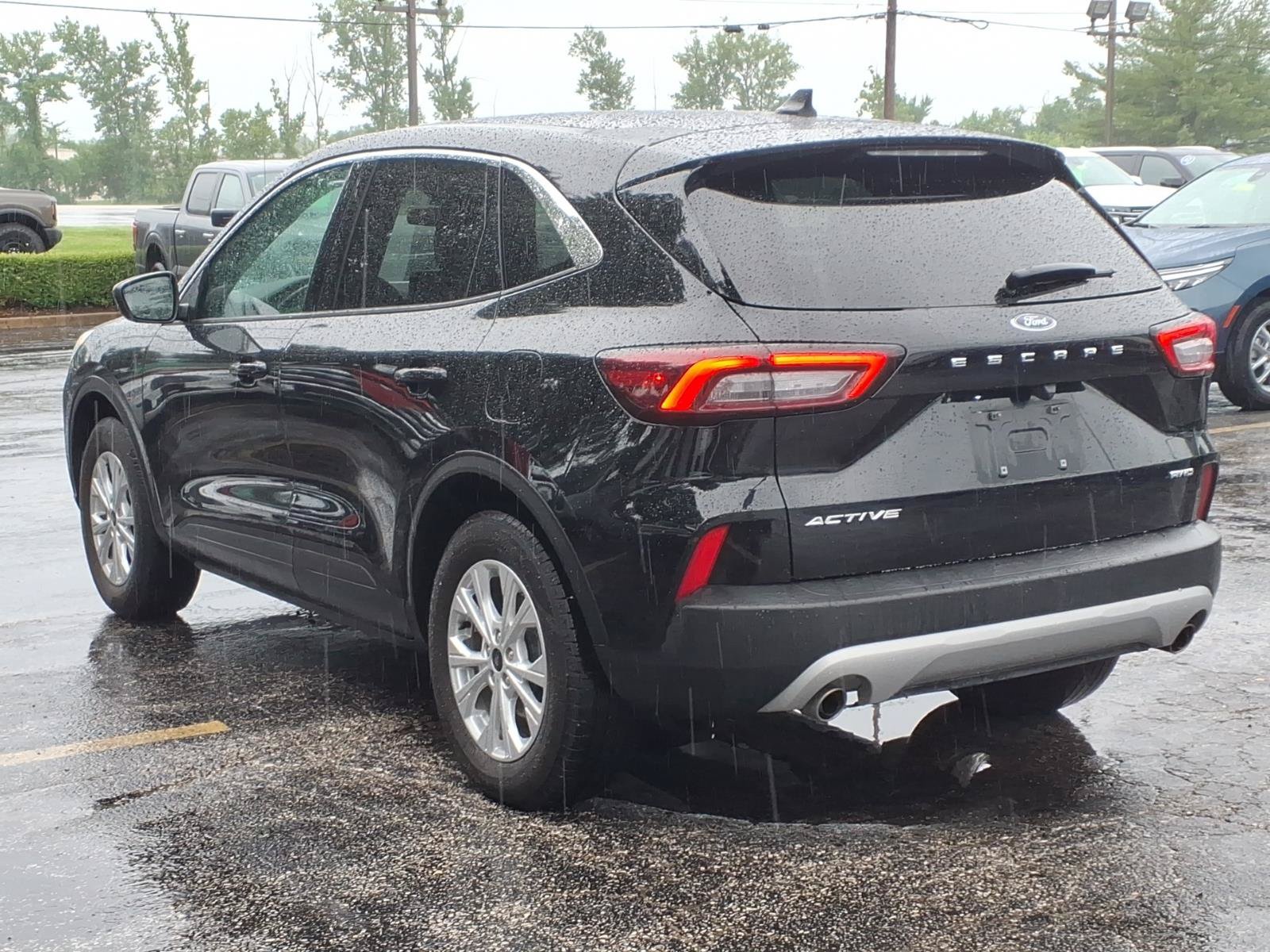 Certified 2024 Ford Escape Active AWD/4WD image 6