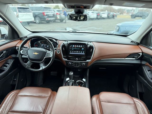 Used 2018 Chevrolet Traverse High Country image 2