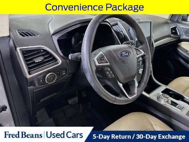 Certified 2024 Ford Edge SEL w/ Convenience Package AWD/4WD image 12