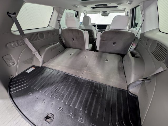 Used 2026 Hyundai Palisade Limited FWD image 24