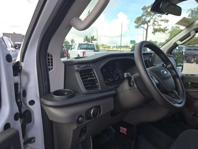Certified 2025 Ford Transit 250 Low Roof w/ Exterior Upgrade Package RWD image 13