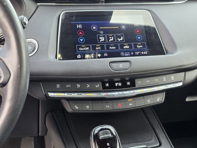 Used 2023 Cadillac XT4 Premium Luxury w/ LPO, Onyx Lite Package image 10