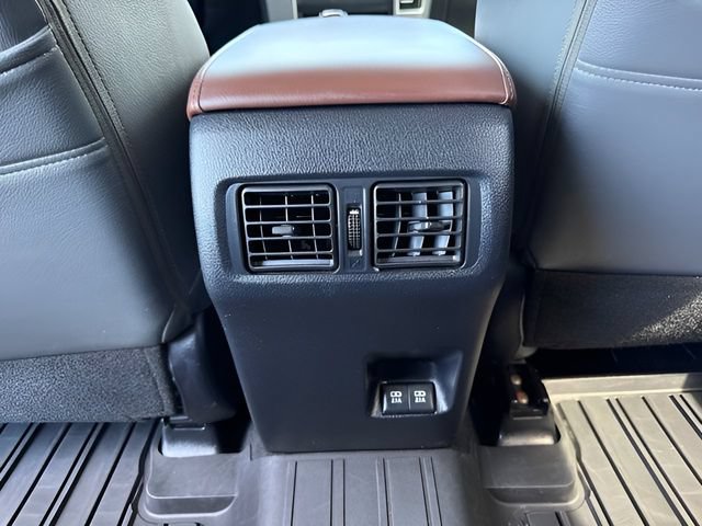 Used 2020 Toyota 4Runner Limited AWD/4WD image 13