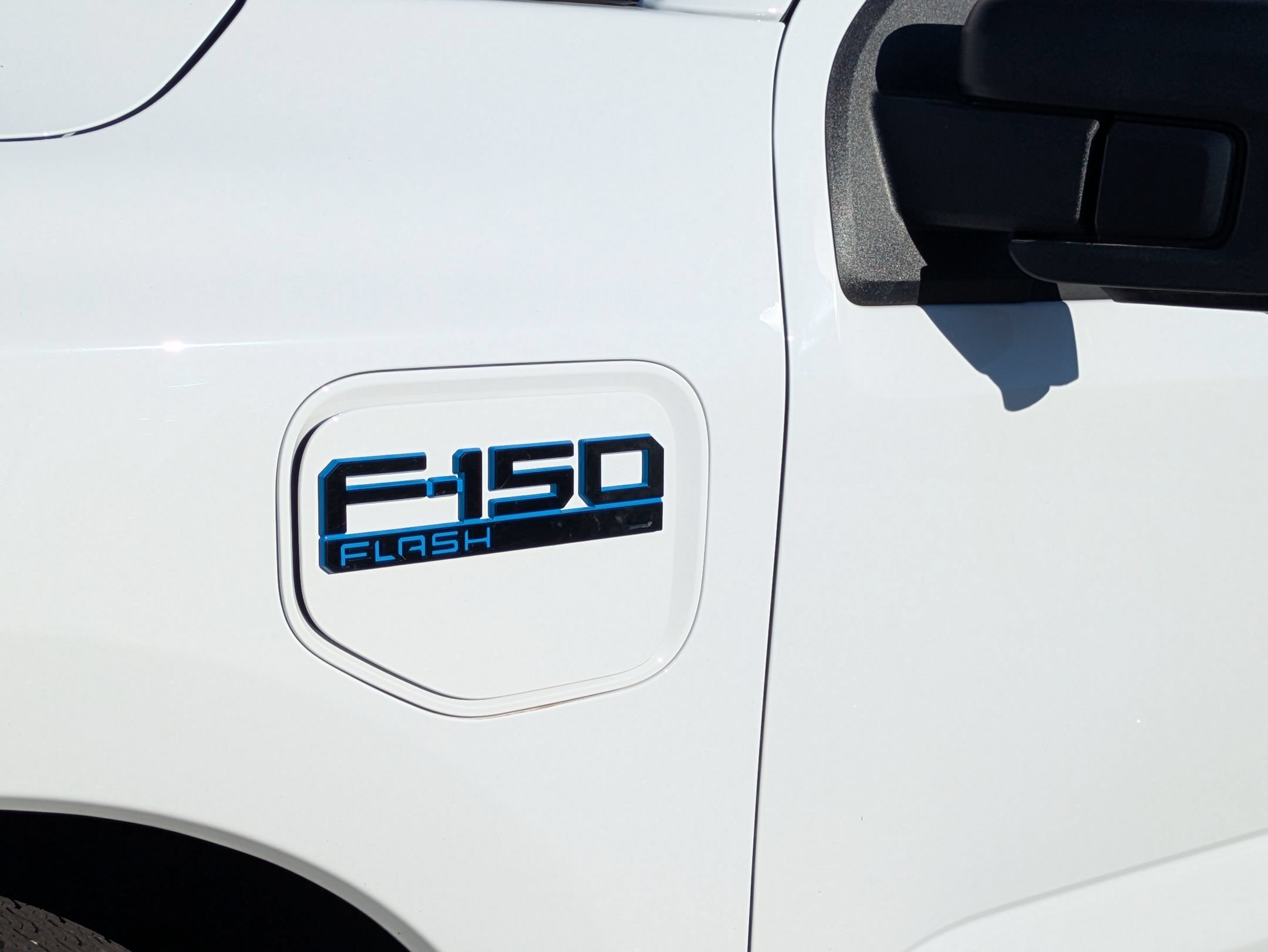 Certified 2025 Ford F150 Lightning Flash AWD/4WD image 12