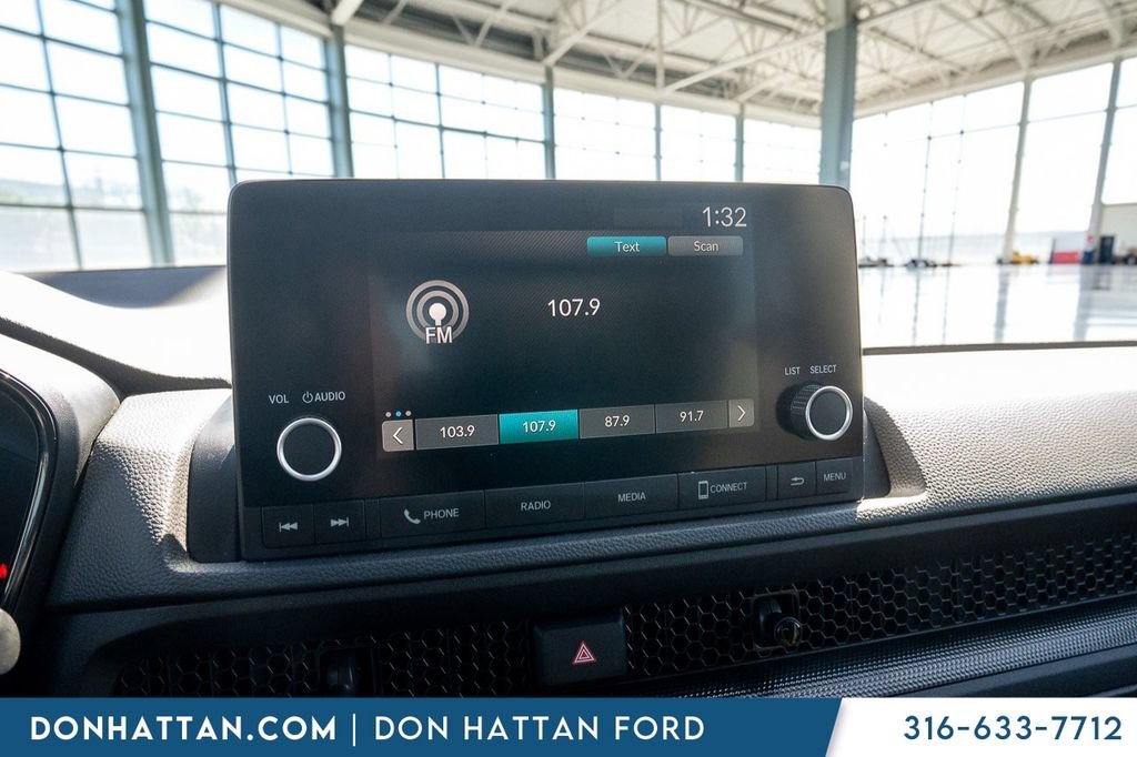 Used 2024 Honda CR-V EX image 7
