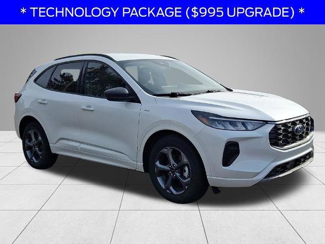 Certified 2023 Ford Escape ST-Line w/ Tech Pack #1 AWD/4WD image 6