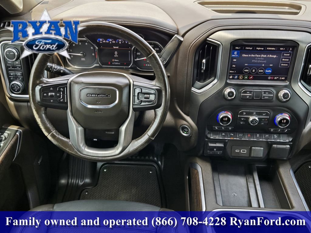 Used 2022 GMC Sierra 1500 Denali w/ Driver Alert Package II image 18