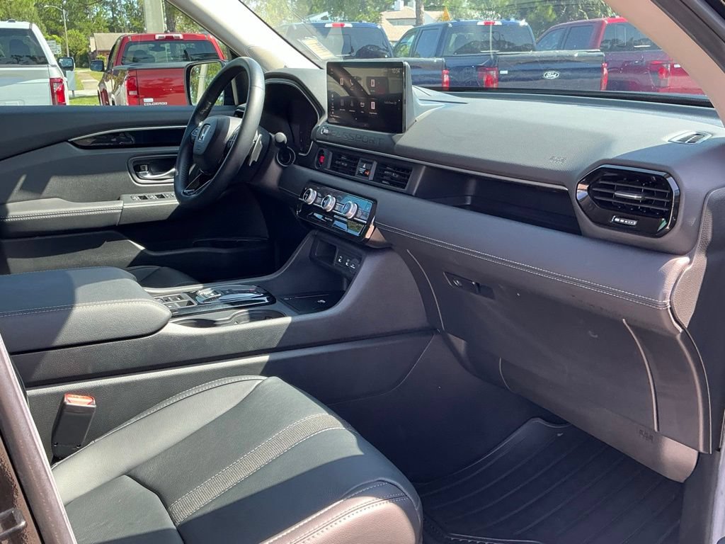 Used 2026 Honda Passport RTL image 16