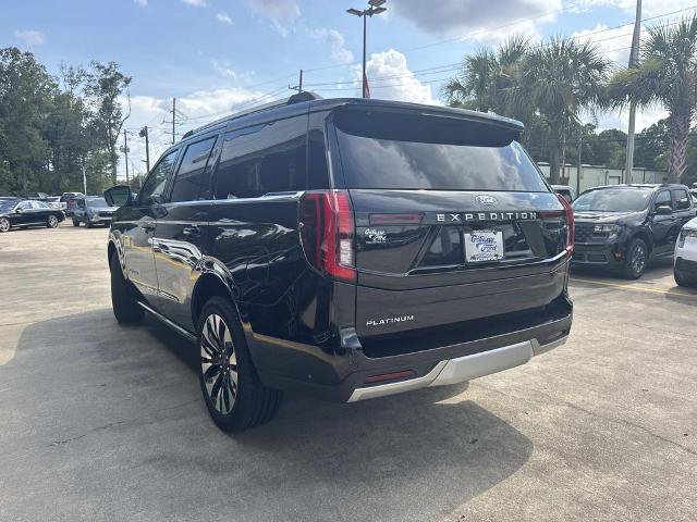 Certified 2025 Ford Expedition Platinum w/ Driver's Package AWD/4WD image 4