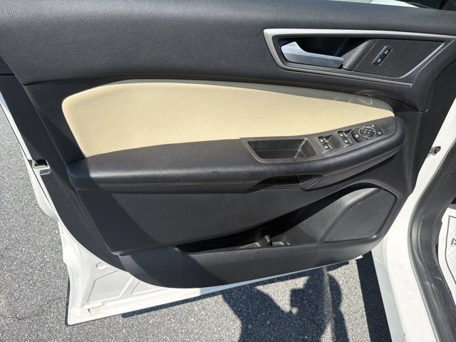 Certified 2024 Ford Edge SEL w/ Convenience Package AWD/4WD image 10