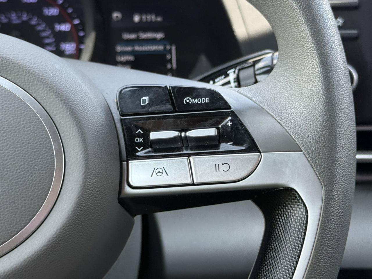 Used 2023 Hyundai Elantra SEL FWD image 13